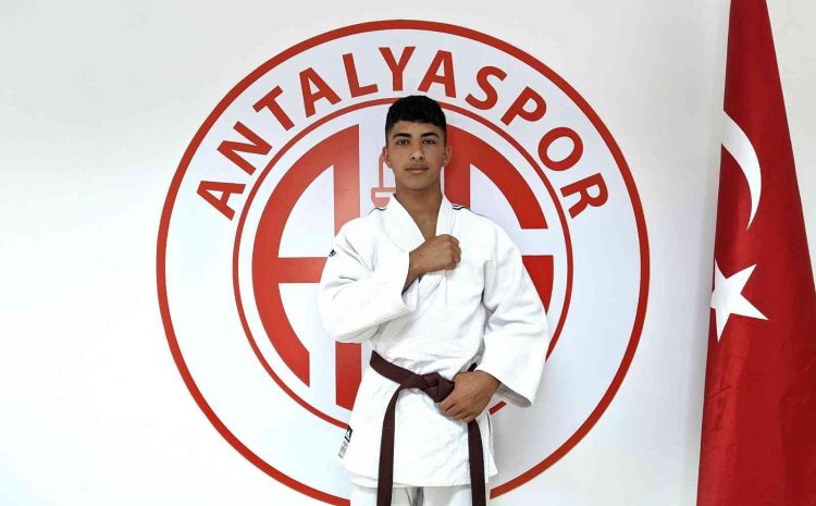  Antalyasporlu Yıldırım, Judo Milli Takımında