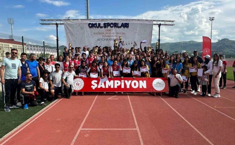  Kriket Gençler Türkiye Şampiyonası sona erdi