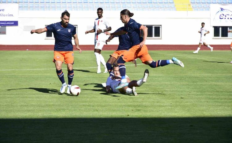  Antalyaspor hazırlık maçında Başakşehir’i 2-1’lik skorla geçti