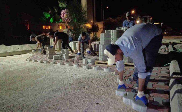  Isparta Belediyesi kaldırım yenilemede kendi ürettiği taşları kullanıyor