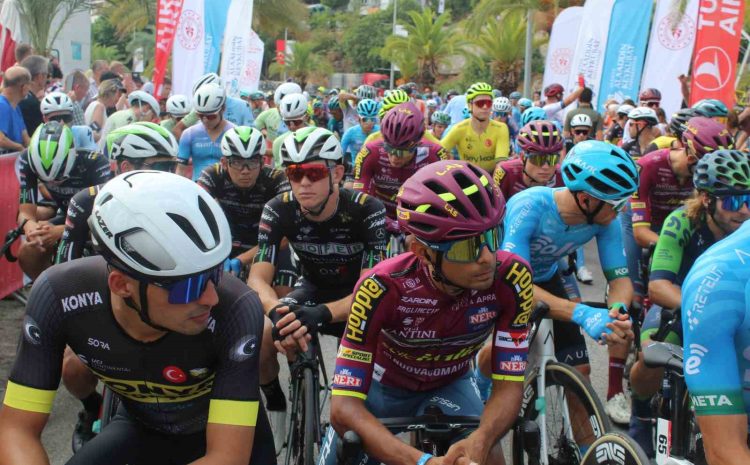  Cumhurbaşkanlığı Türkiye Bisiklet Turu’nda Alanya-Antalya etabının startı verildi